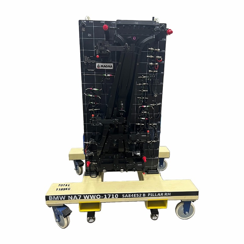 Checking fixture and gauge (6)